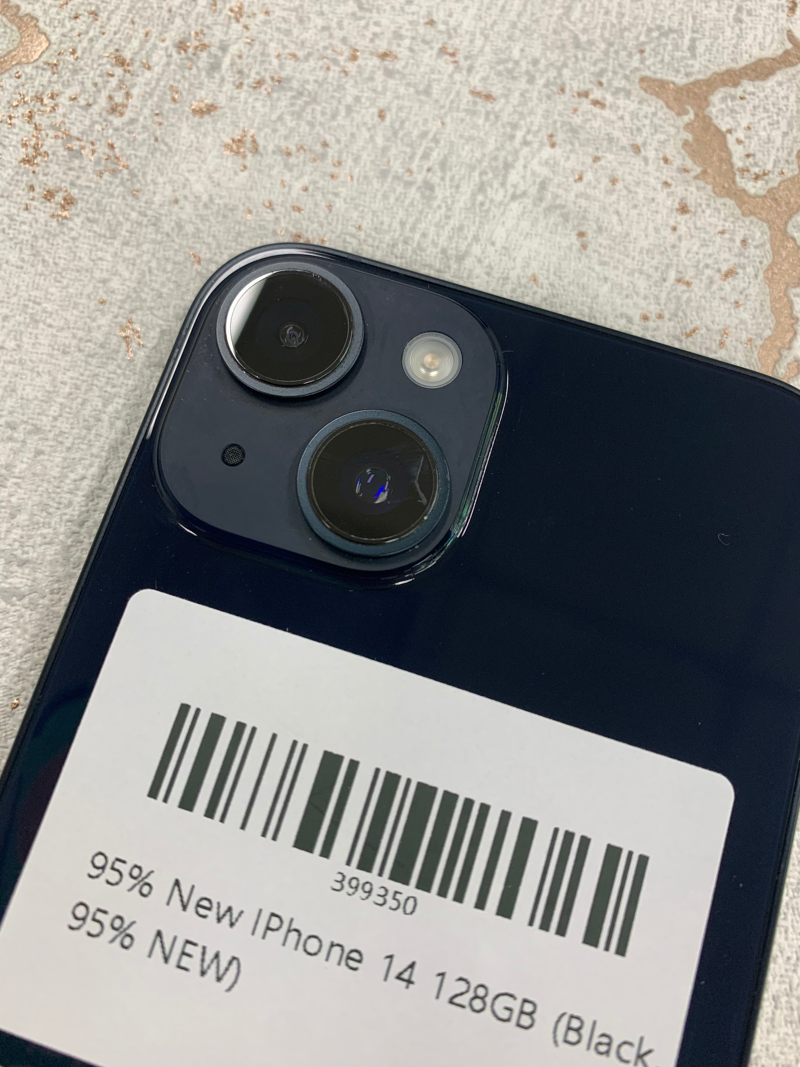 Pre-Owned iPhone 14 128GB Black | A+ (95% New)