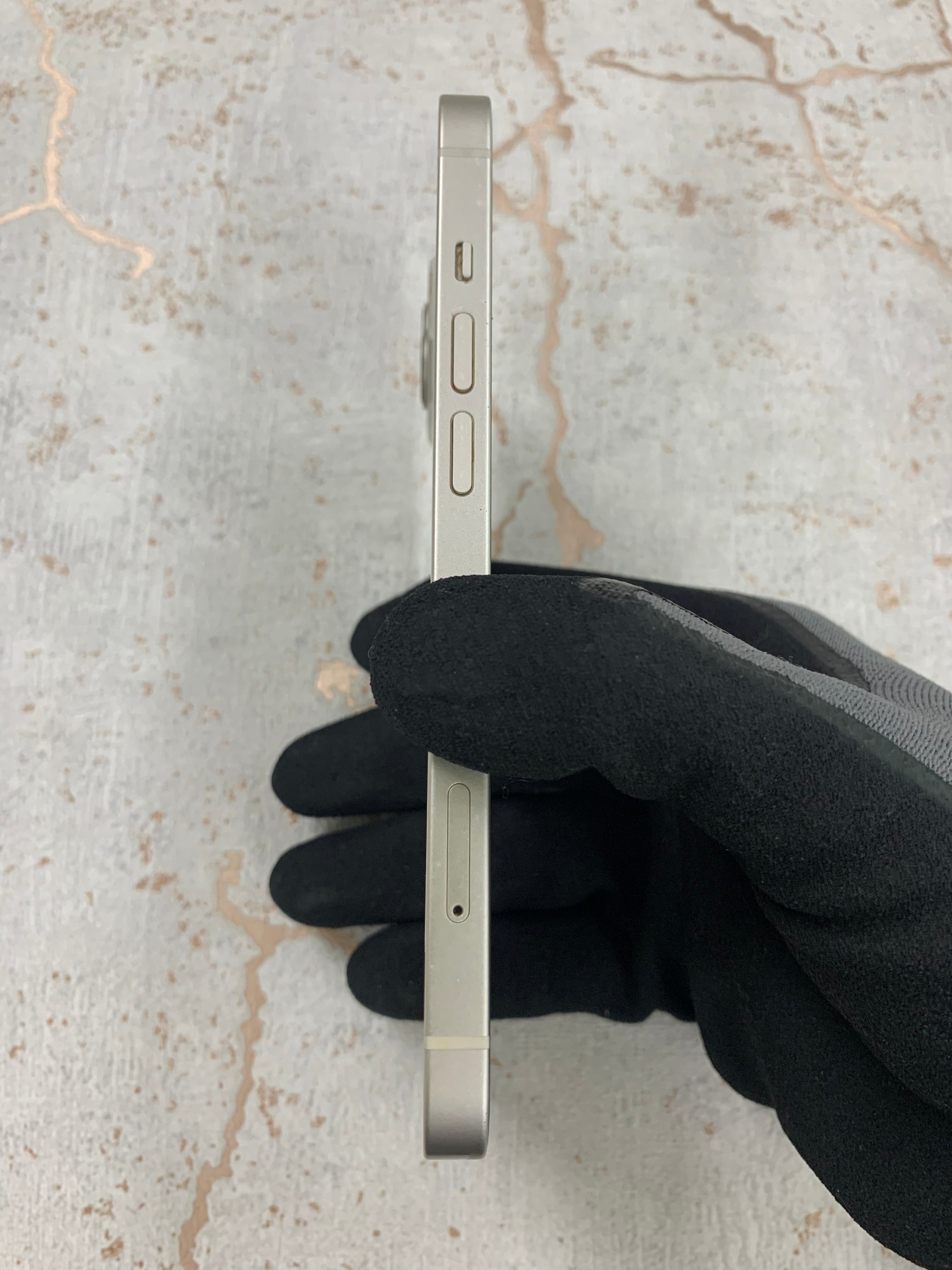 Pre-Owned iPhone 13 128GB Starlight | A+ (95% New)